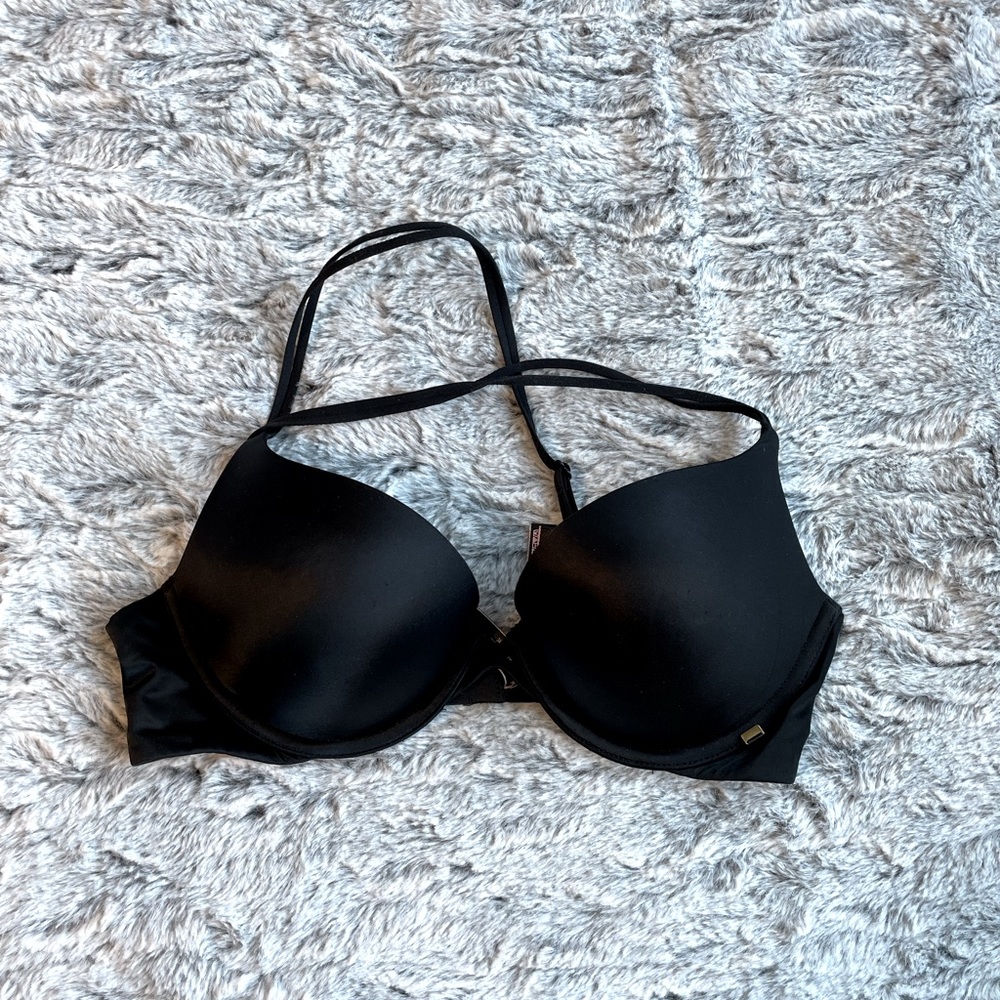 Black Push-up Victoria’s Secret Bra